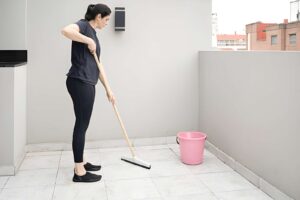 Keep Your Balcony Clean